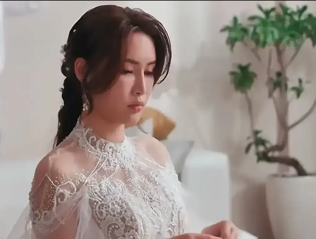 《苏畅-小凤新婚》完整未删减版-艾熙倾情演绎怀旧台味风情-苏畅-小凤新婚4K高清无码-夸克网盘资源免费下载